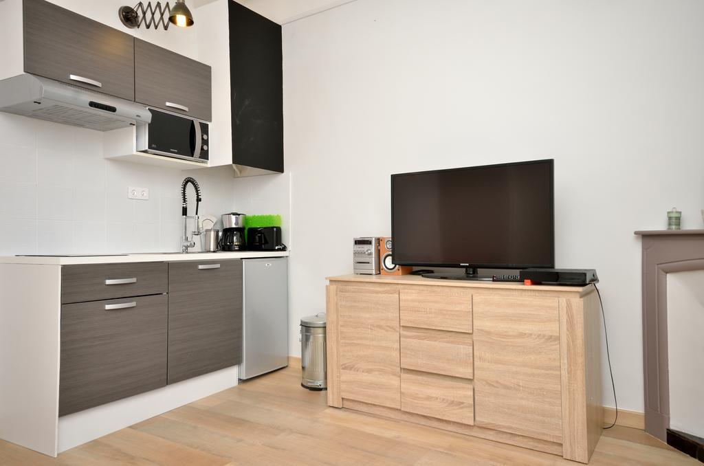 One Bedroom Apartment Palais Des Festivals Cannes Oda fotoğraf