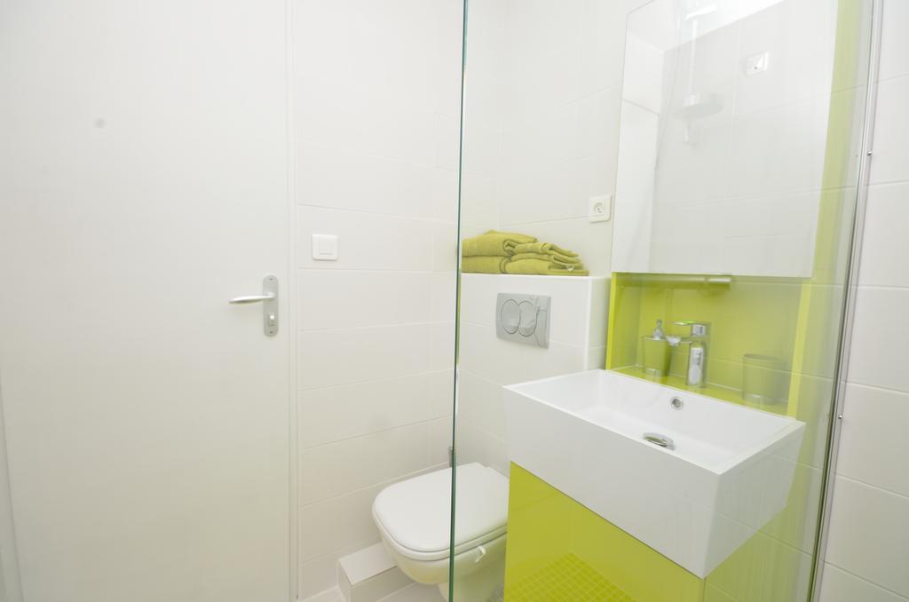 One Bedroom Apartment Palais Des Festivals Cannes Oda fotoğraf